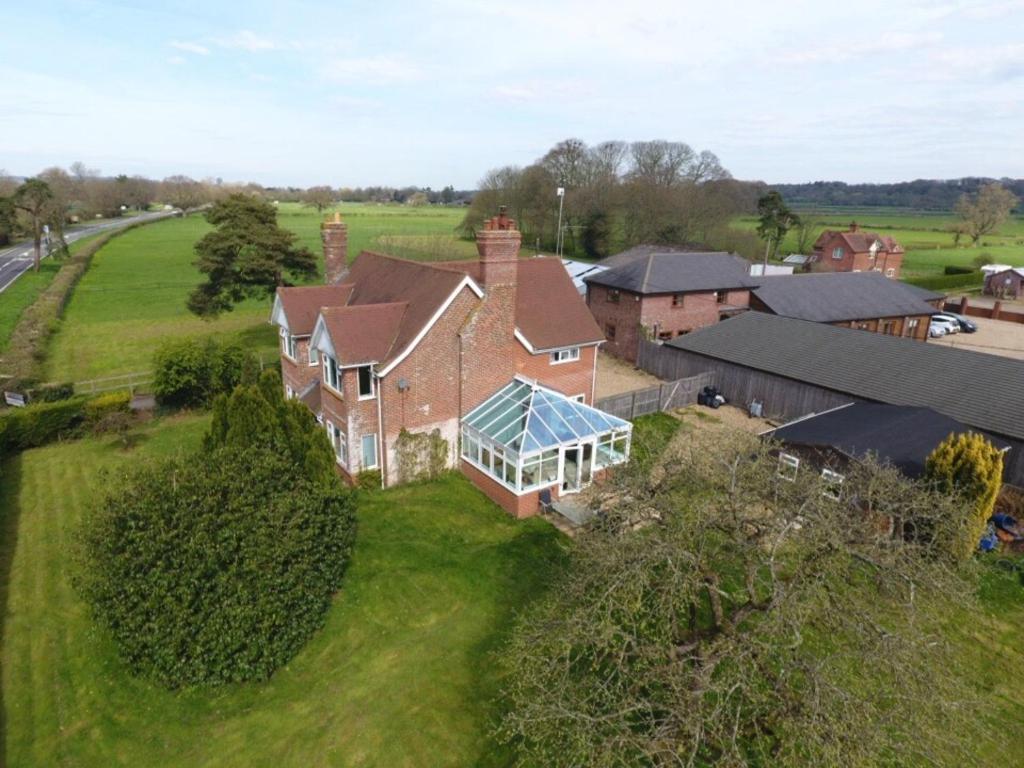 Redbrook Farm Bnb - Gateway To The New Forest 福丁布里奇 外观 照片