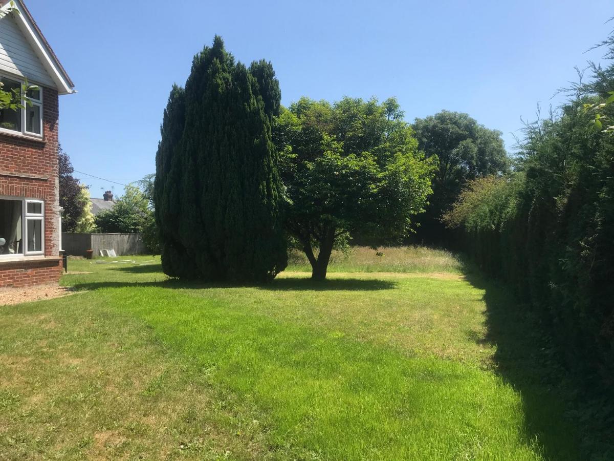 Redbrook Farm Bnb - Gateway To The New Forest 福丁布里奇 外观 照片