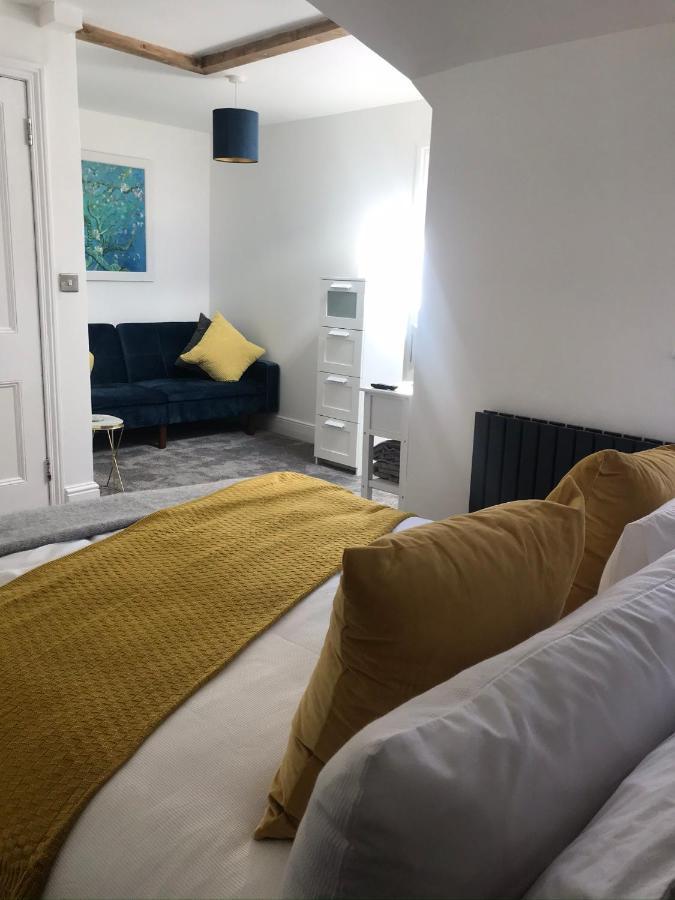 Redbrook Farm Bnb - Gateway To The New Forest 福丁布里奇 外观 照片